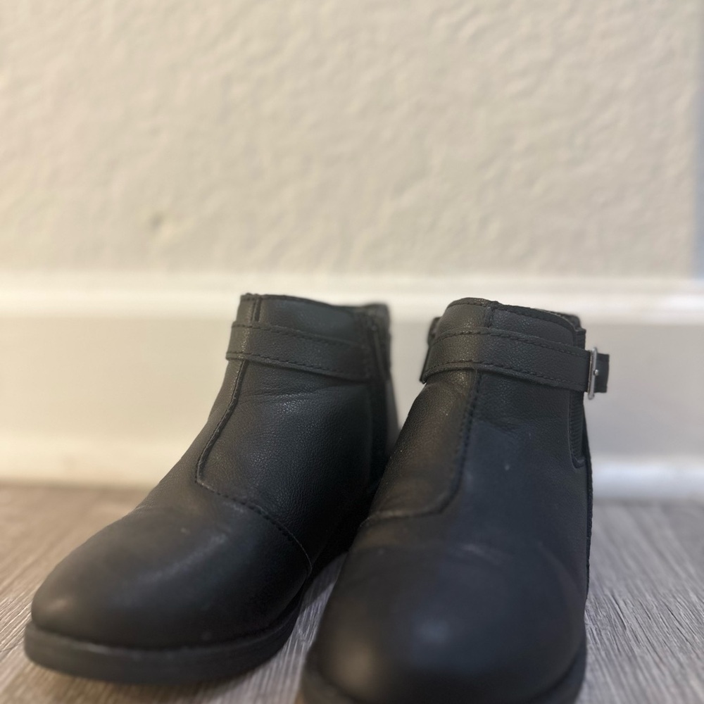 OshKosh B'gosh Black Kids Boots